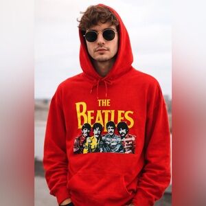 The Beatles Sergeant Pepper’s Red Graphic Hooded Sweatshirt Size M EUC